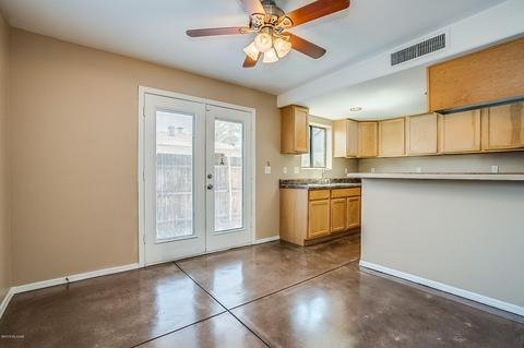 522 E Knox Dr, Tucson, AZ 85705 photo 7