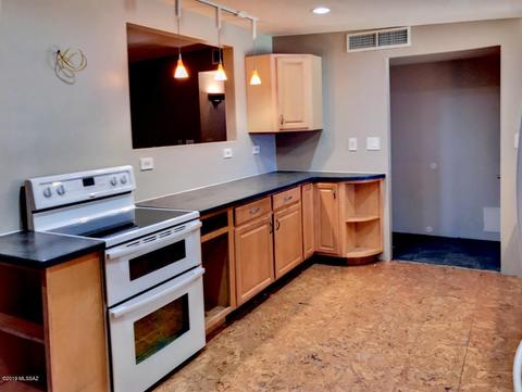 7925 E 18th Pl, Tucson, AZ 85710 photo 6