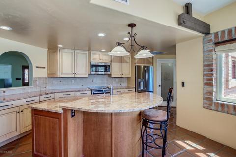361 E Hillcrest Pl, Tucson, AZ 85704 photo 8