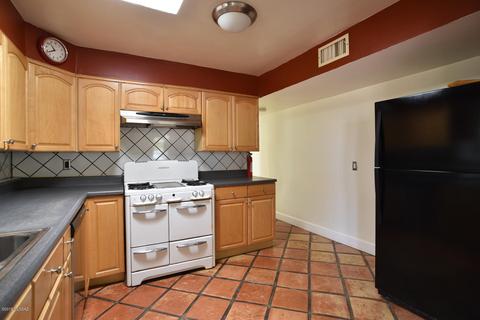 2314 E 17th St, Tucson, AZ 85719 photo 9