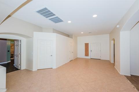 516 S Blue River Loop, Vail, AZ 85641 photo 11