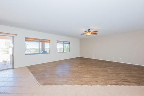 516 S Blue River Loop, Vail, AZ 85641 photo 10