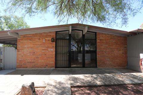 7030 E 5th St, Tucson, AZ 85710 photo 2