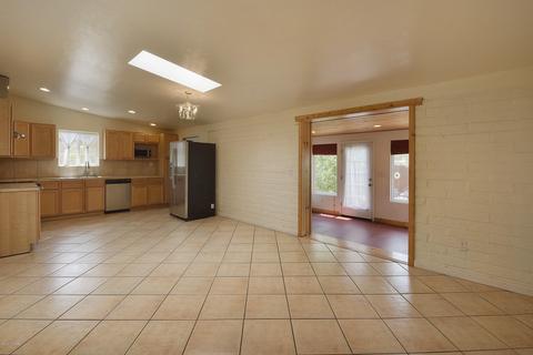 8525 E Colette St, Tucson, AZ 85710 photo 4