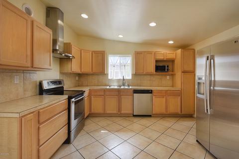 8525 E Colette St, Tucson, AZ 85710 photo 6