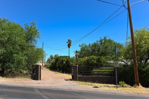 98 E Ruby Rd E, Rio Rico, AZ 85648 photo 2