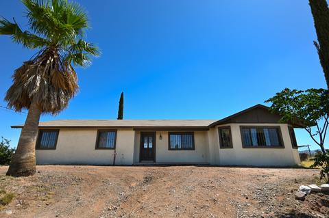 98 E Ruby Rd E, Rio Rico, AZ 85648 photo 1