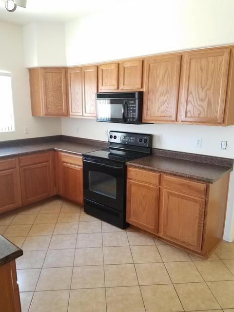 7681 E Fair Meadows Loop, Tucson, AZ 85756 photo 2