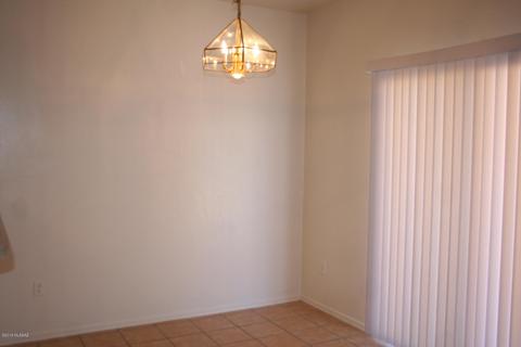 3751 Drexel Manor Stra, Tucson, AZ 85706 photo 3