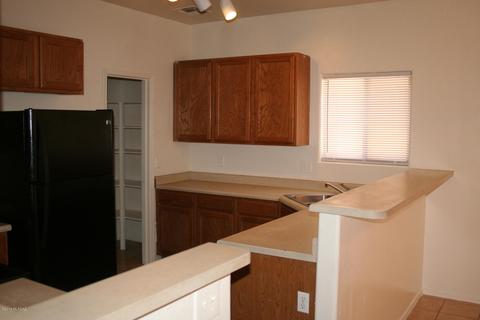 3751 Drexel Manor Stra, Tucson, AZ 85706 photo 2