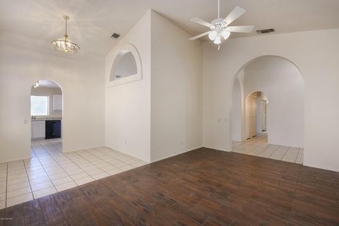 5272 W Eaglestone Loop, Tucson, AZ 85742 photo 4