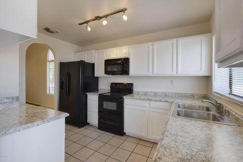 5272 W Eaglestone Loop, Tucson, AZ 85742 photo 8
