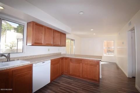 4746 W Latchstring Ct, Tucson, AZ 85741 photo 10