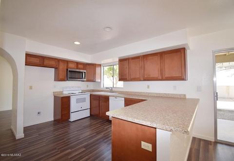 4746 W Latchstring Ct, Tucson, AZ 85741 photo 8