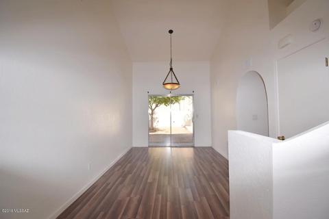 4746 W Latchstring Ct, Tucson, AZ 85741 photo 6