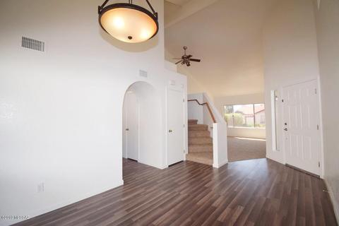4746 W Latchstring Ct, Tucson, AZ 85741 photo 4