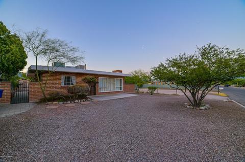 4787 E 3rd St, Tucson, AZ 85711 photo 9