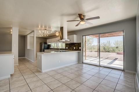 634 E Magee Rd, Tucson, AZ 85704 photo 9
