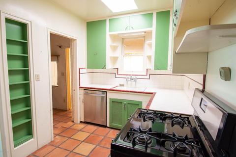 2009 E Silver St, Tucson, AZ 85719 photo 12