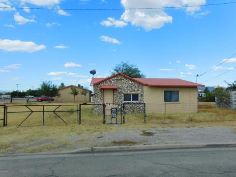 321 W Fremont St, Willcox, AZ 85643 photo 2