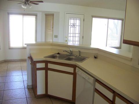 5890 S Stelzer Dr, Tucson, AZ 85746 photo 8