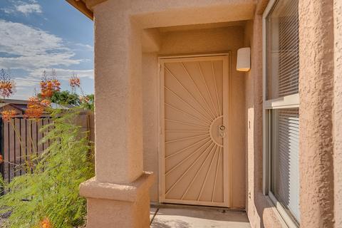 8827 E Mountain Spring Dr, Tucson, AZ 85747 photo 2