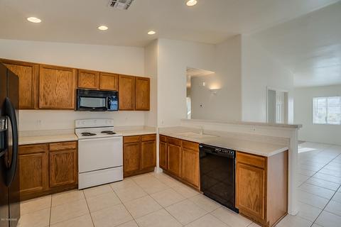 8827 E Mountain Spring Dr, Tucson, AZ 85747 photo 5