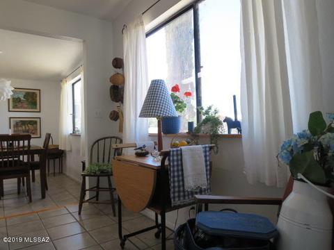 568 E Blayne St, Benson, AZ 85602 photo 6