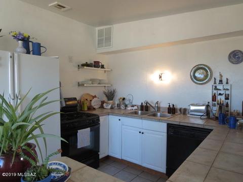 568 E Blayne St, Benson, AZ 85602 photo 9