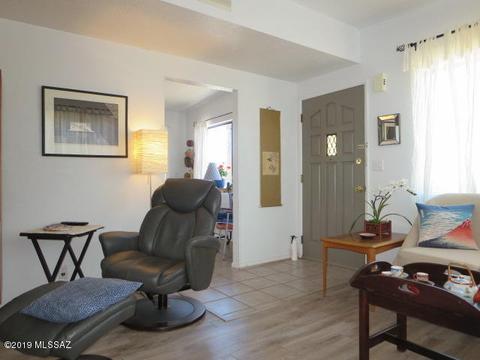 568 E Blayne St, Benson, AZ 85602 photo 5