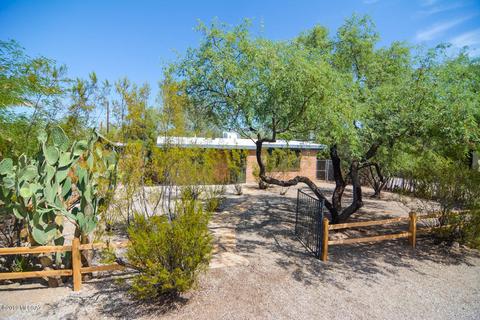 1521 E Spring St, Tucson, AZ 85719 photo 2