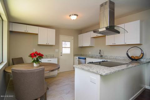 1521 E Spring St, Tucson, AZ 85719 photo 9