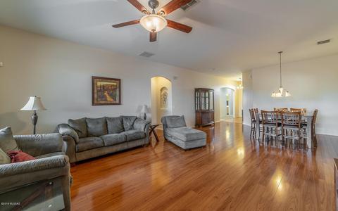 7536 S Pacific Willow Dr, Tucson, AZ 85747 photo 6