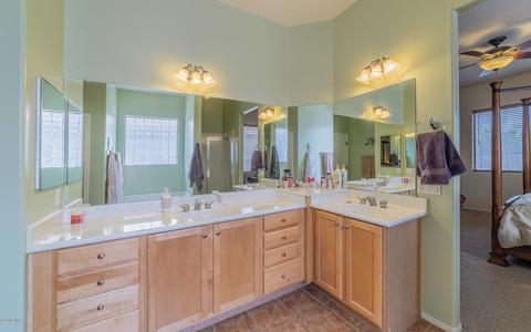 7536 S Pacific Willow Dr, Tucson, AZ 85747 photo 16