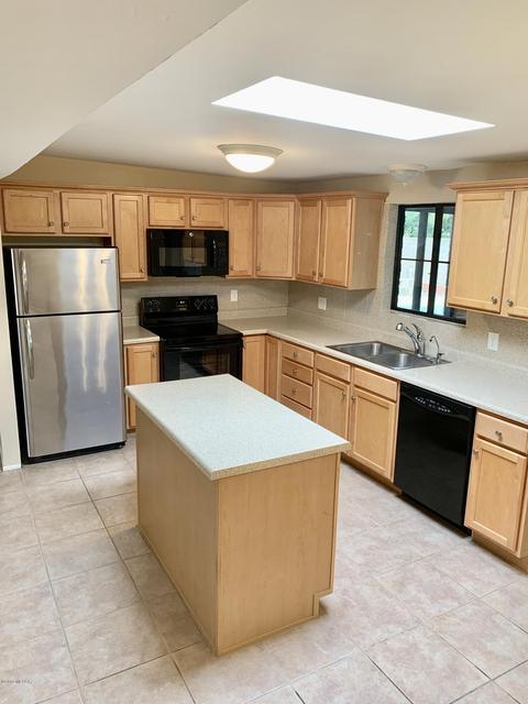 9331 E 27th St, Tucson, AZ 85710 photo 7