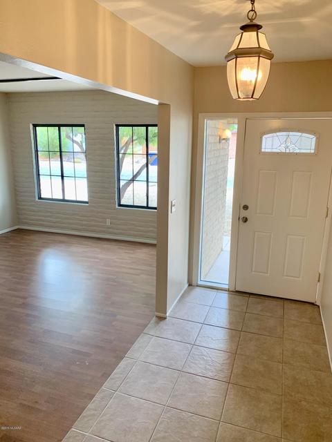 9331 E 27th St, Tucson, AZ 85710 photo 9
