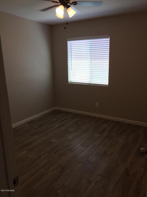 3808 E 32nd St, Tucson, AZ 85713 photo 12