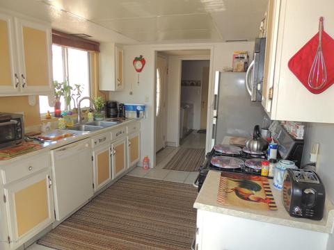 1002 E Christmas Tree Ln, Pearce, AZ 85625 photo 7