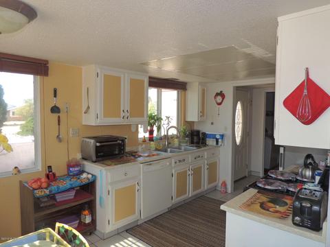 1002 E Christmas Tree Ln, Pearce, AZ 85625 photo 8