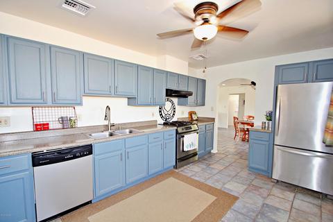 8360 E Cooper Pl, Tucson, AZ 85710 photo 2