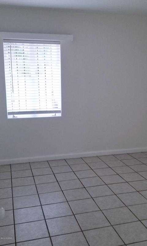 315 E Lee St, Tucson, AZ 85705 photo 32