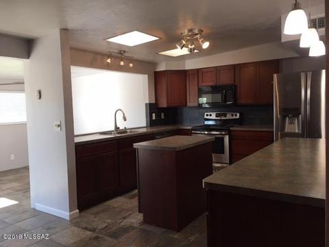 8311 E 3rd St, Tucson, AZ 85710 photo 5