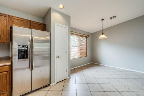 8813 E Chimney Spring Dr, Tucson, AZ 85747 photo 18