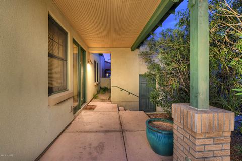 612 E 2nd St, Tucson, AZ 85705 photo 2