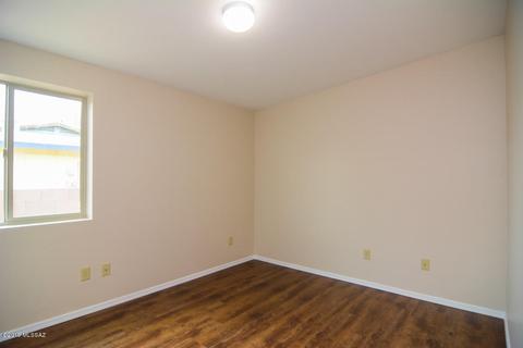 2403 S Plumer Ave, Tucson, AZ 85713 photo 12