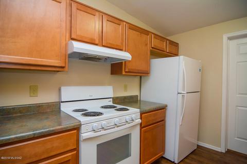 2403 S Plumer Ave, Tucson, AZ 85713 photo 9