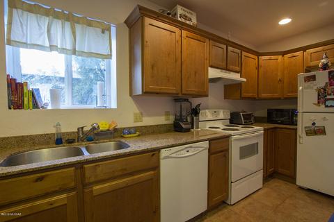 1616 E Hampton St, Tucson, AZ 85719 photo 9