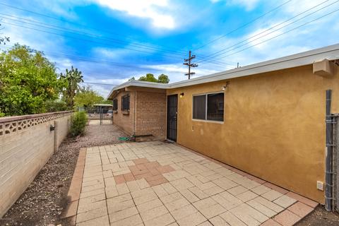 2201 E Hedrick Dr, Tucson, AZ 85719 photo 19
