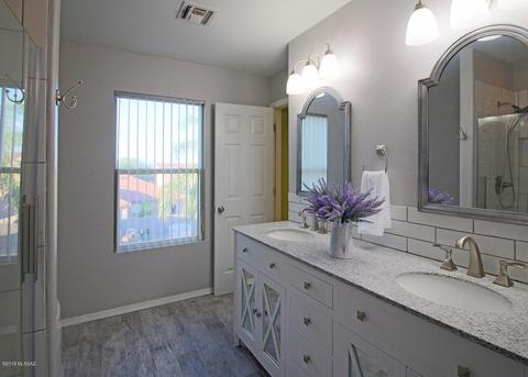 8460 E Hodgman Pl, Tucson, AZ 85747 photo 18