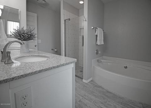 8460 E Hodgman Pl, Tucson, AZ 85747 photo 21